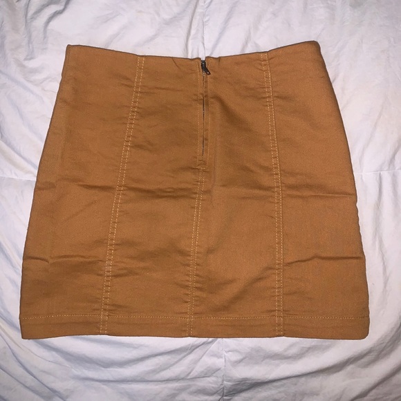 Burnt orange skirt - Picture 2 of 6